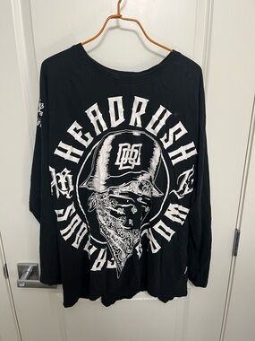 Headrush Women's Black Graphic Long-Sleeve Tee in size XXXL